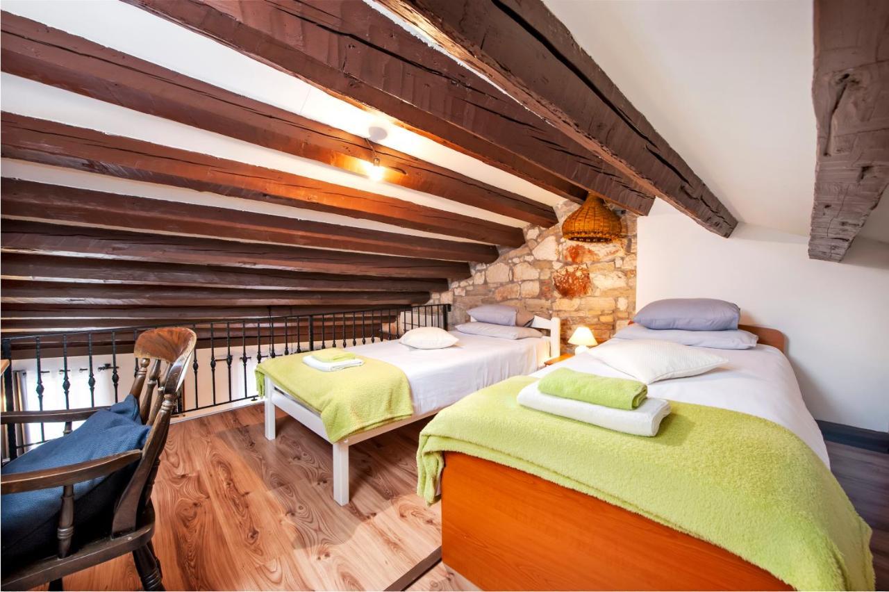 Ap Downtown Apartment Rovinj Exterior photo